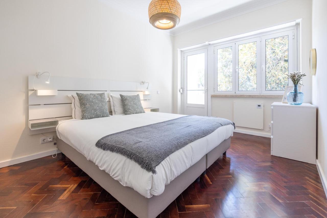 Casa Do Largo - Cozy Apartment In The City Center & With Ac Lisboa Exteriör bild