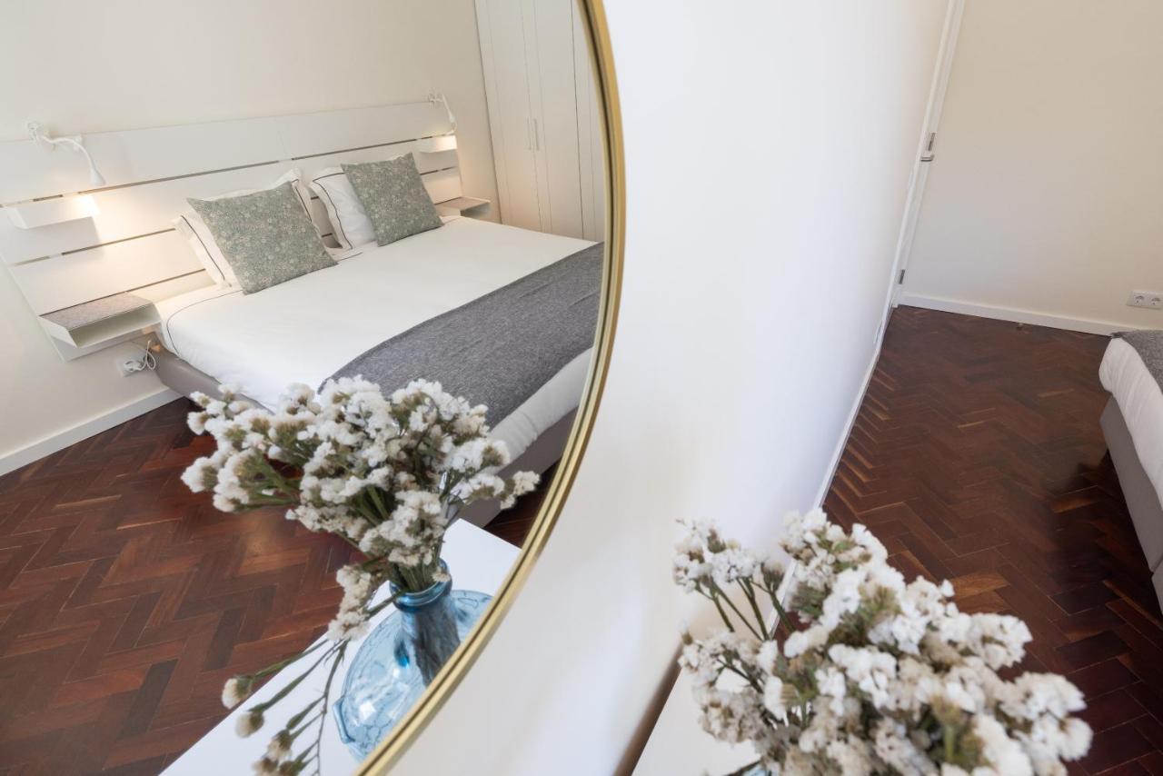 Casa Do Largo - Cozy Apartment In The City Center & With Ac Lisboa Exteriör bild