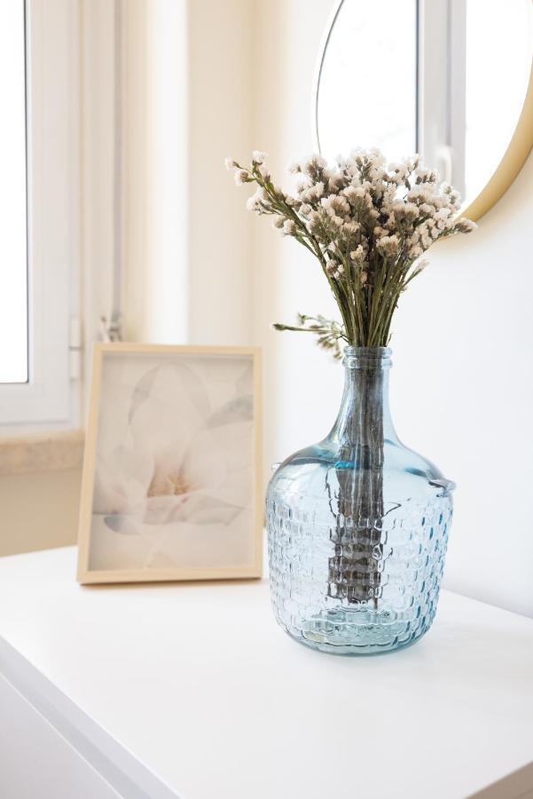 Casa Do Largo - Cozy Apartment In The City Center & With Ac Lisboa Exteriör bild