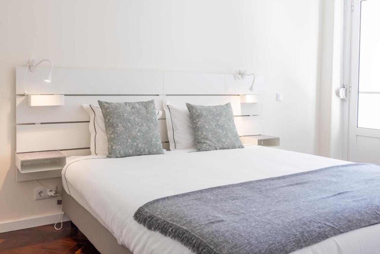 Casa Do Largo - Cozy Apartment In The City Center & With Ac Lisboa Exteriör bild