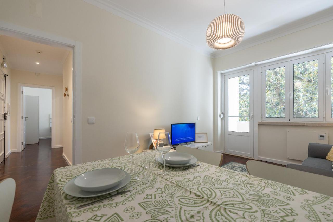 Casa Do Largo - Cozy Apartment In The City Center & With Ac Lisboa Exteriör bild