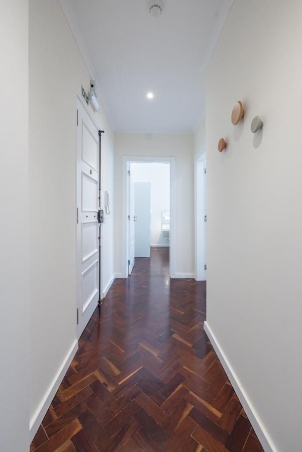 Casa Do Largo - Cozy Apartment In The City Center & With Ac Lisboa Exteriör bild